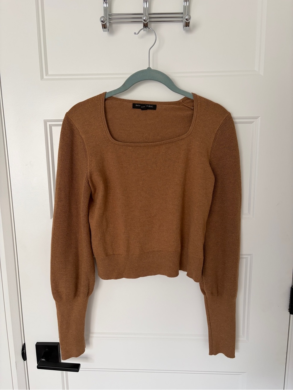 Banana Republic Camel Brown Square Neck Long Sleeve Sweater